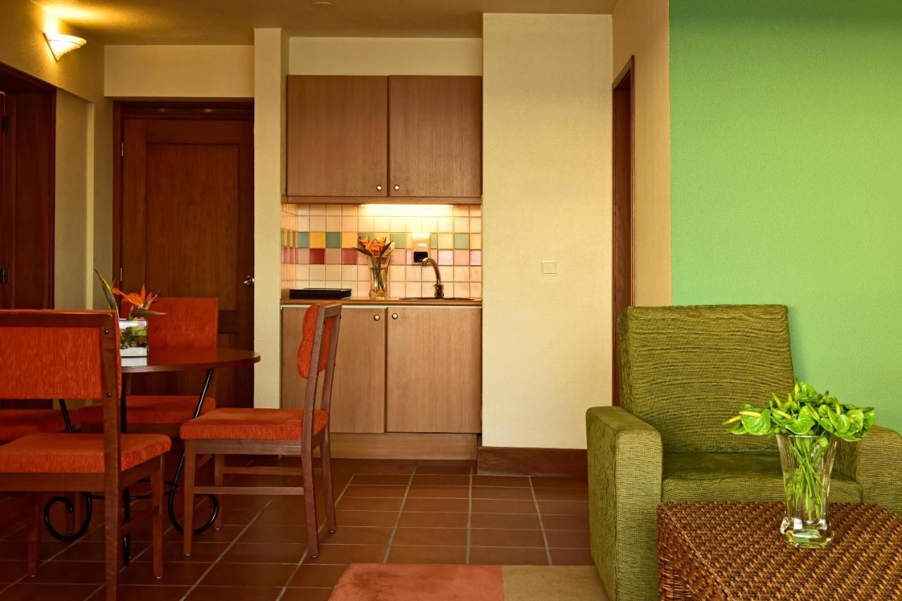 Pestana Ocean Bay Resort Funchal  Exteriör bild