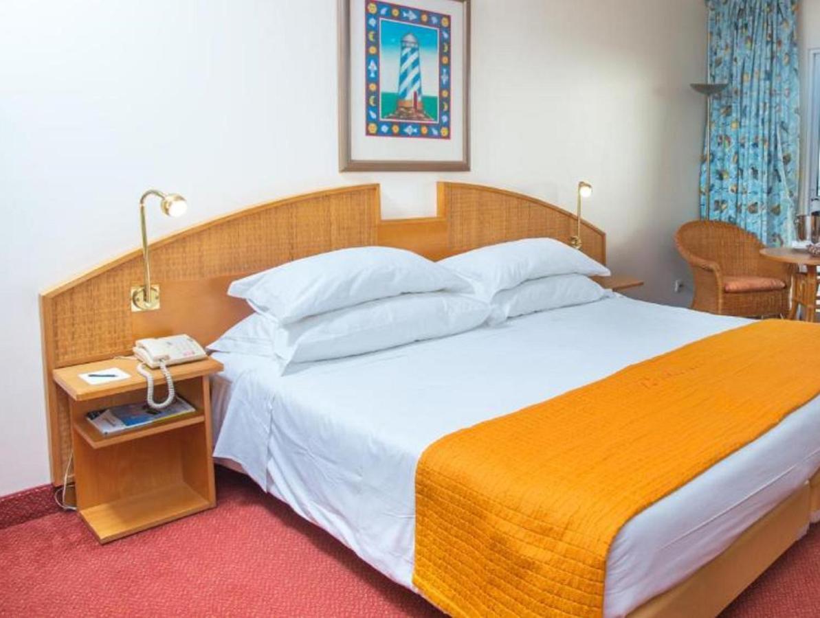 Pestana Ocean Bay Resort Funchal  Exteriör bild