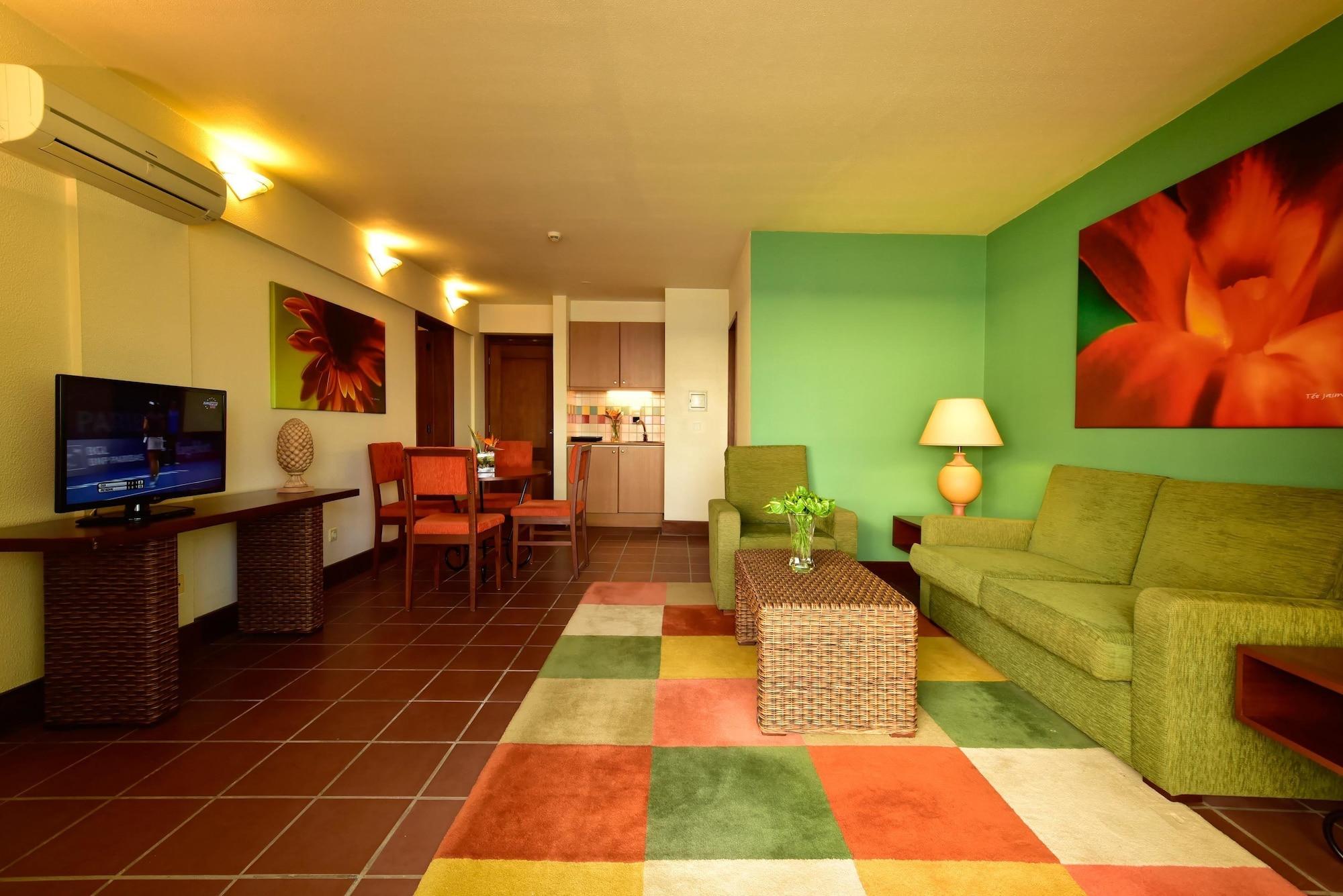 Pestana Ocean Bay Resort Funchal  Exteriör bild