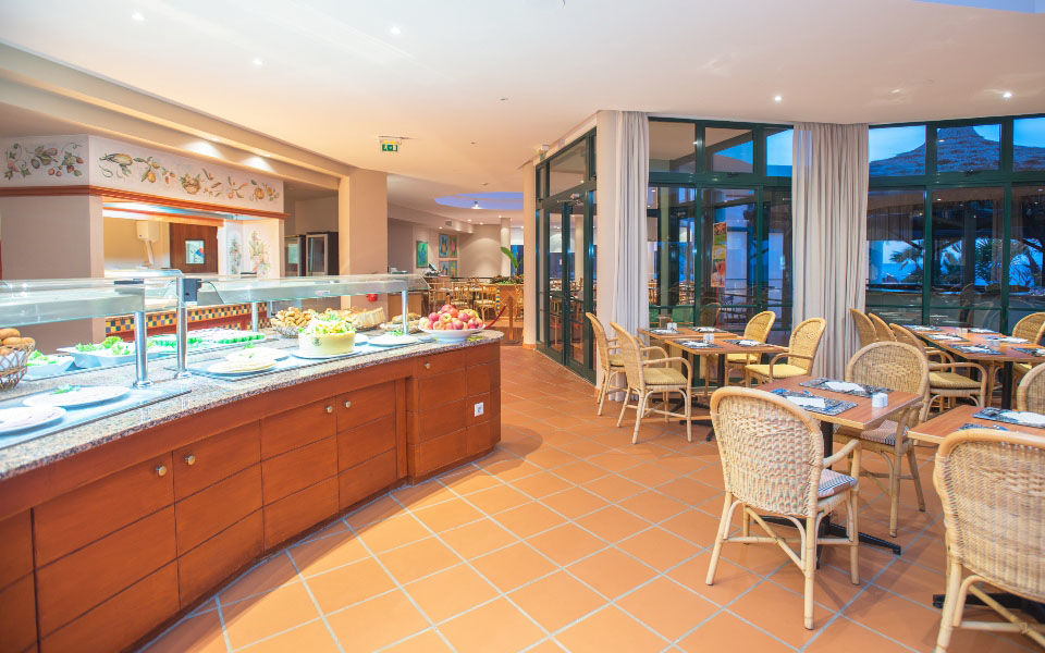 Pestana Ocean Bay Resort Funchal  Exteriör bild
