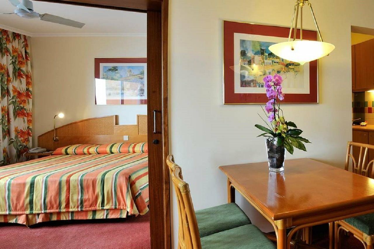 Pestana Ocean Bay Resort Funchal  Exteriör bild